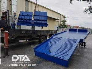 cau dan len container 28