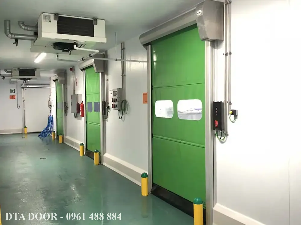 Lắp đặt cửa cuốn nhanh công nghiệp tại TPHCM cua cuon dta toc do cao 19